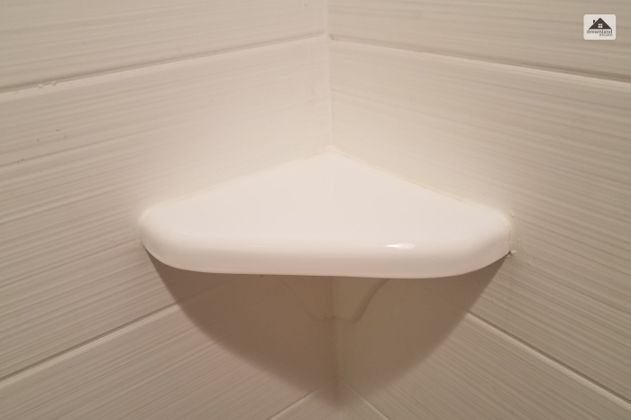 Guide To Installing The Right Shower Shelf