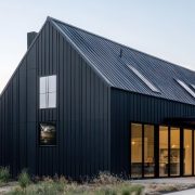 black barndominium ideas